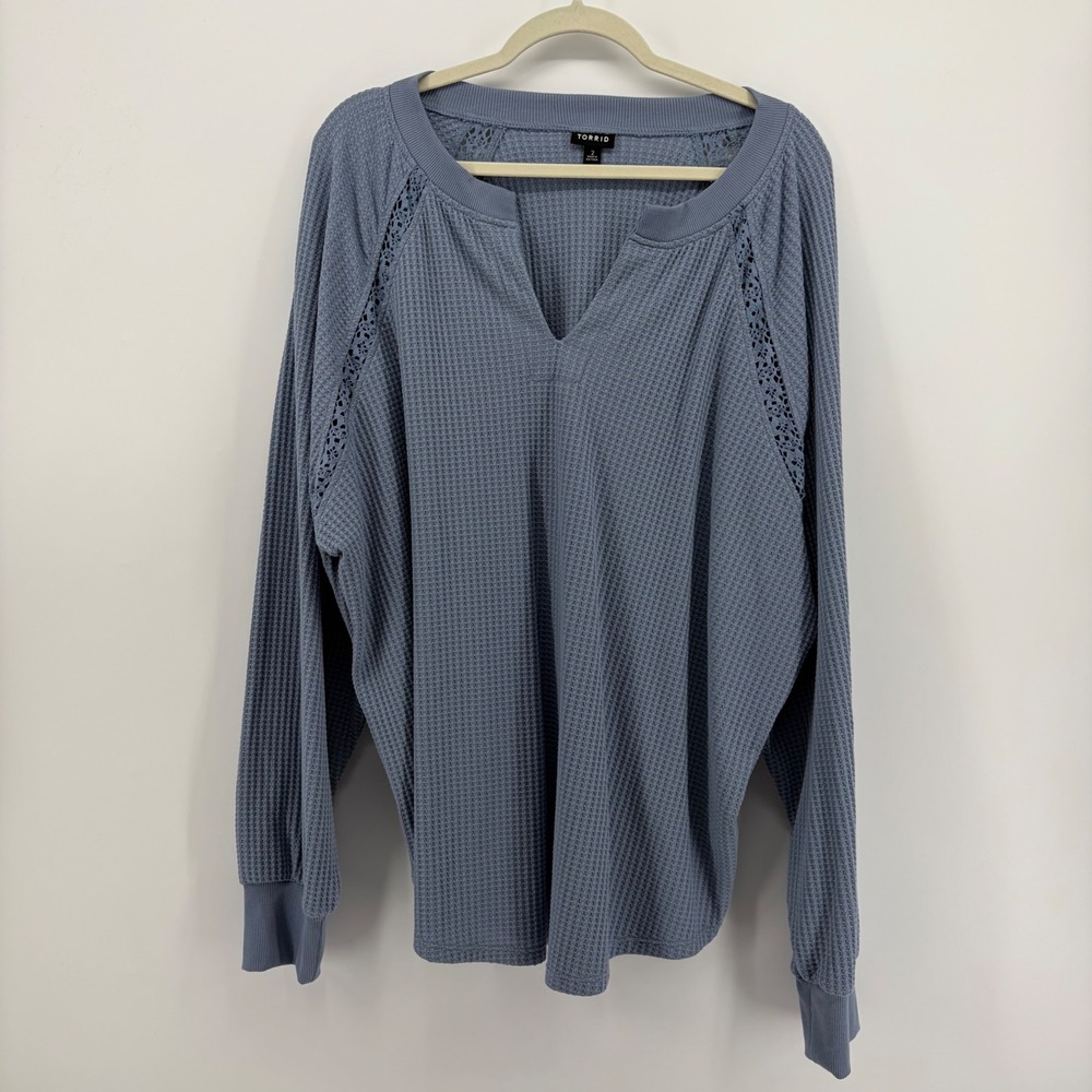 Torrid Womens 2 Blue Waffle Knit Top Crochet Lace V-Neck Long Sleeve Relaxed